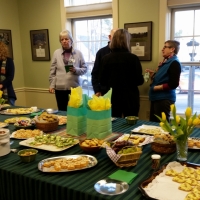 Suzanne Tether and the Membership Committee provided some wonderful hors d'oeuvres.